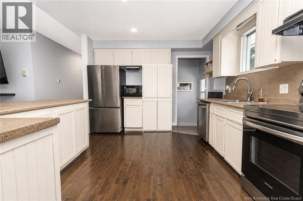 320 Sewell Street - Image 6