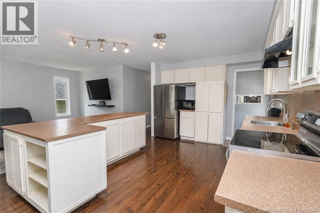 320 Sewell Street - Image 7