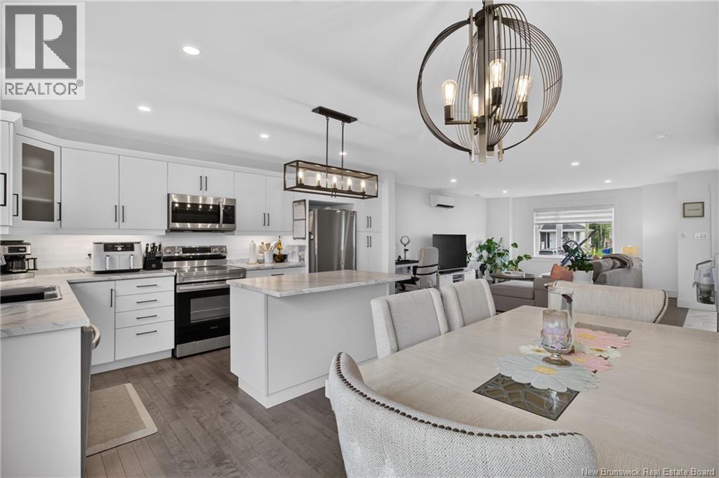 218 Falcon Drive - 18