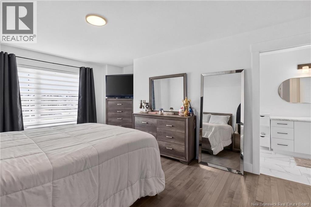 218 Falcon Drive - 27