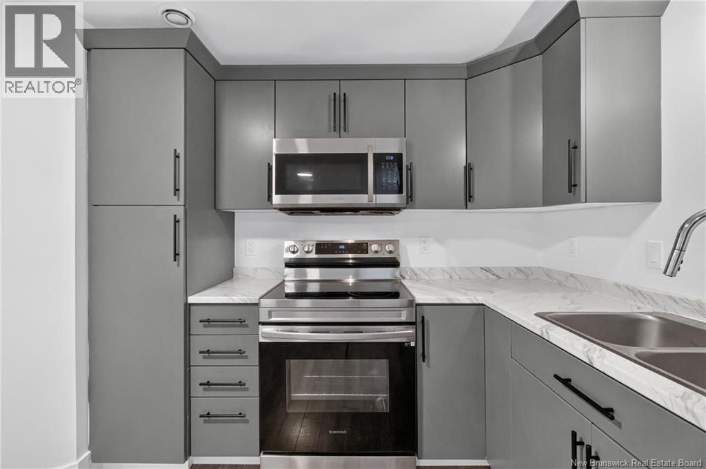 218 Falcon Drive - 35