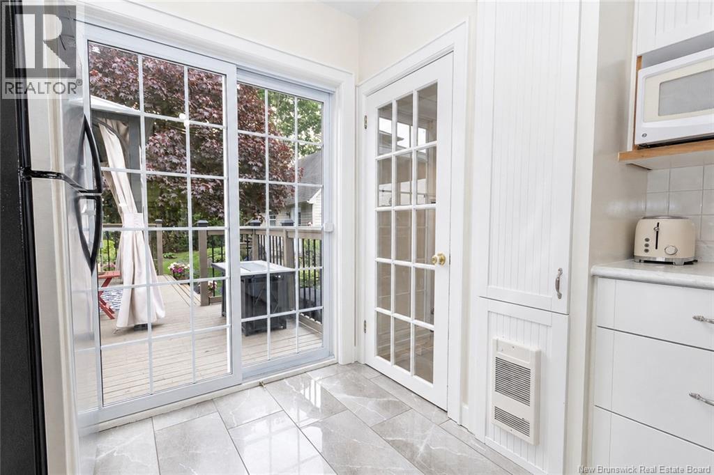 782 York Street - Image 12