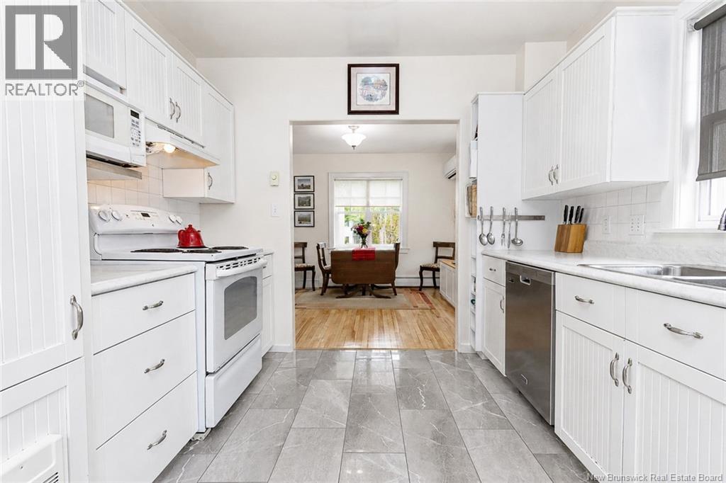 782 York Street - Image 13