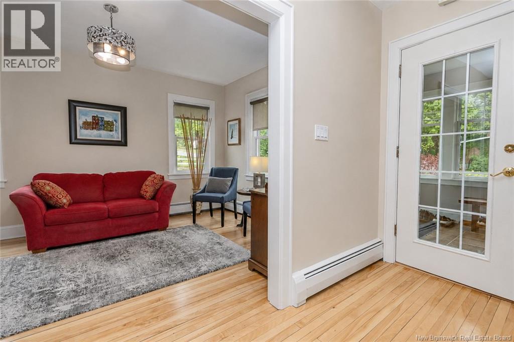 782 York Street - Image 15