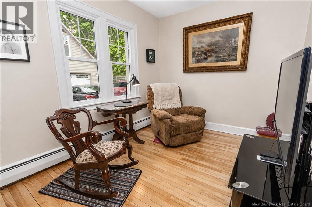 782 York Street - Image 20