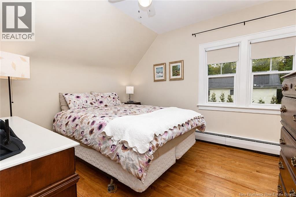 782 York Street - Image 24