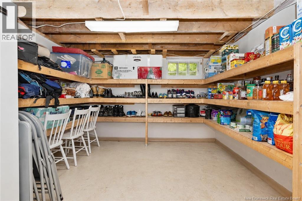 782 York Street - Image 31