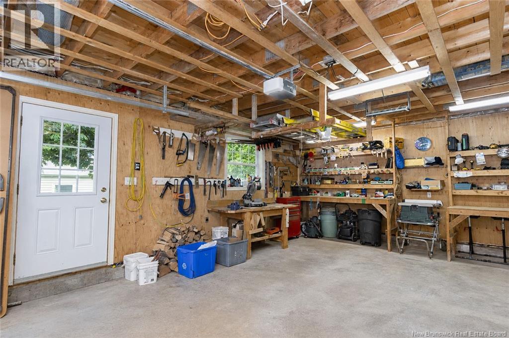 782 York Street - Image 35