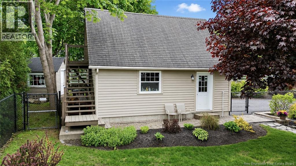 782 York Street - Image 37