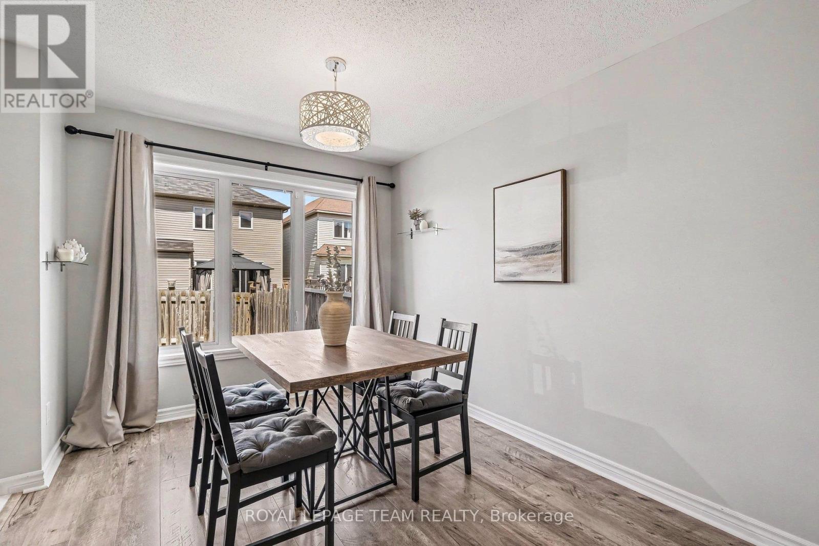 159 MONTMORENCY WAY - 9