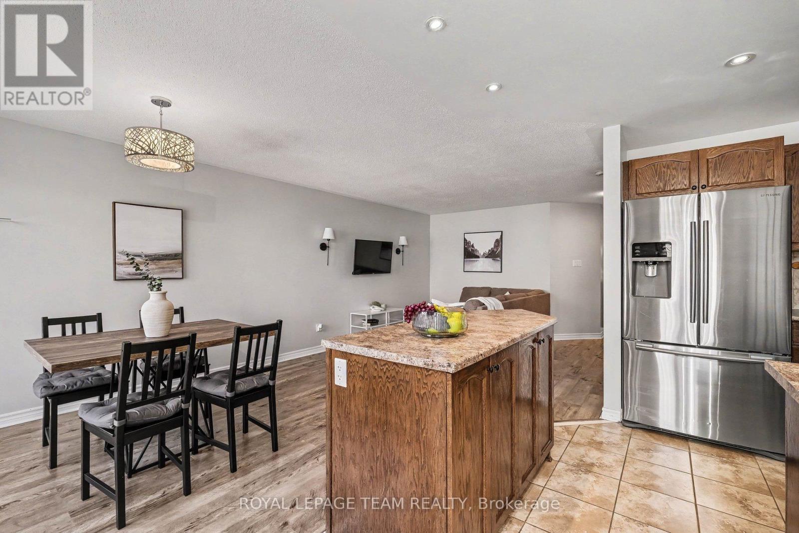 159 MONTMORENCY WAY - 10