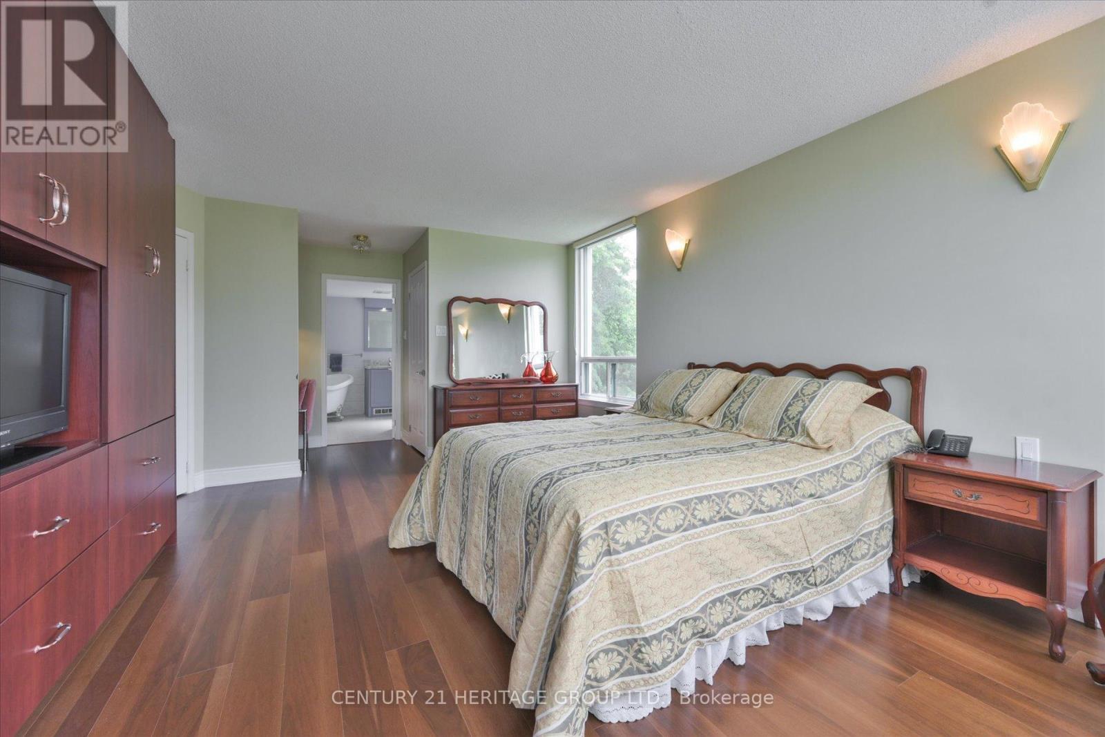 #410 7250 YONGE STREET - 18