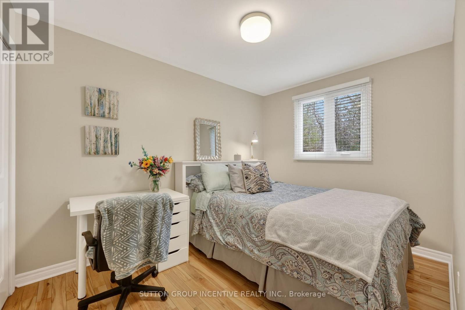 10 SPRINGHOME ROAD - 27