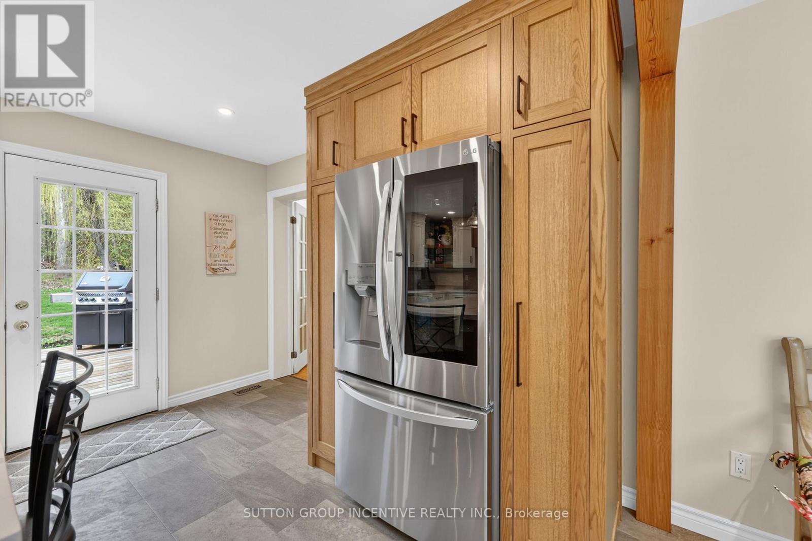 10 SPRINGHOME ROAD - 16
