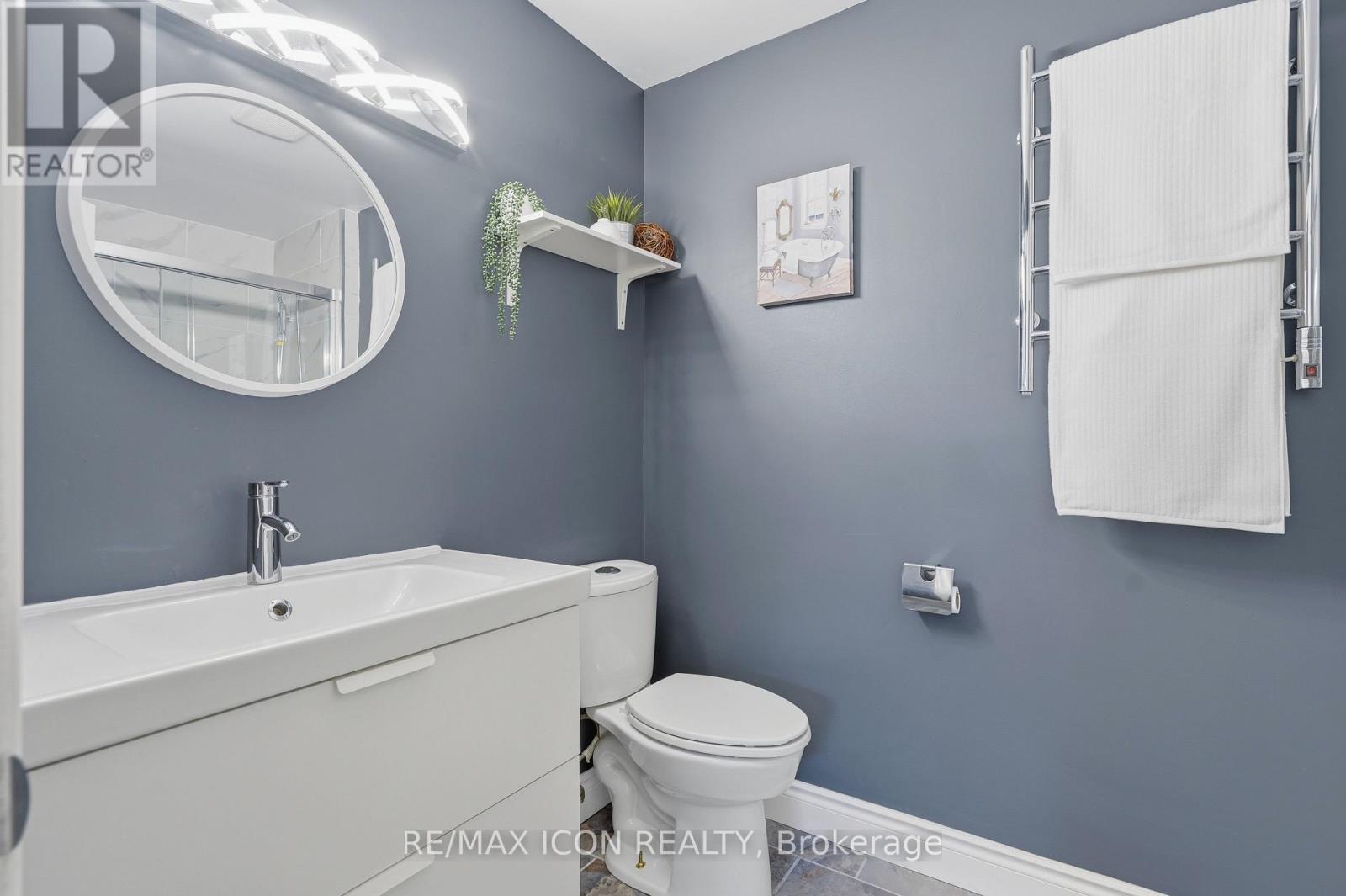 66 ASHLEY CRESCENT - 36