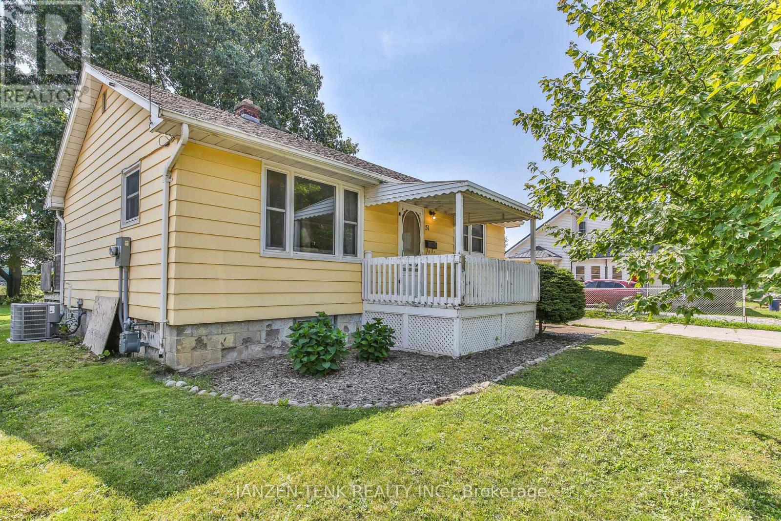 51 VICTORIA STREET S - Image 3