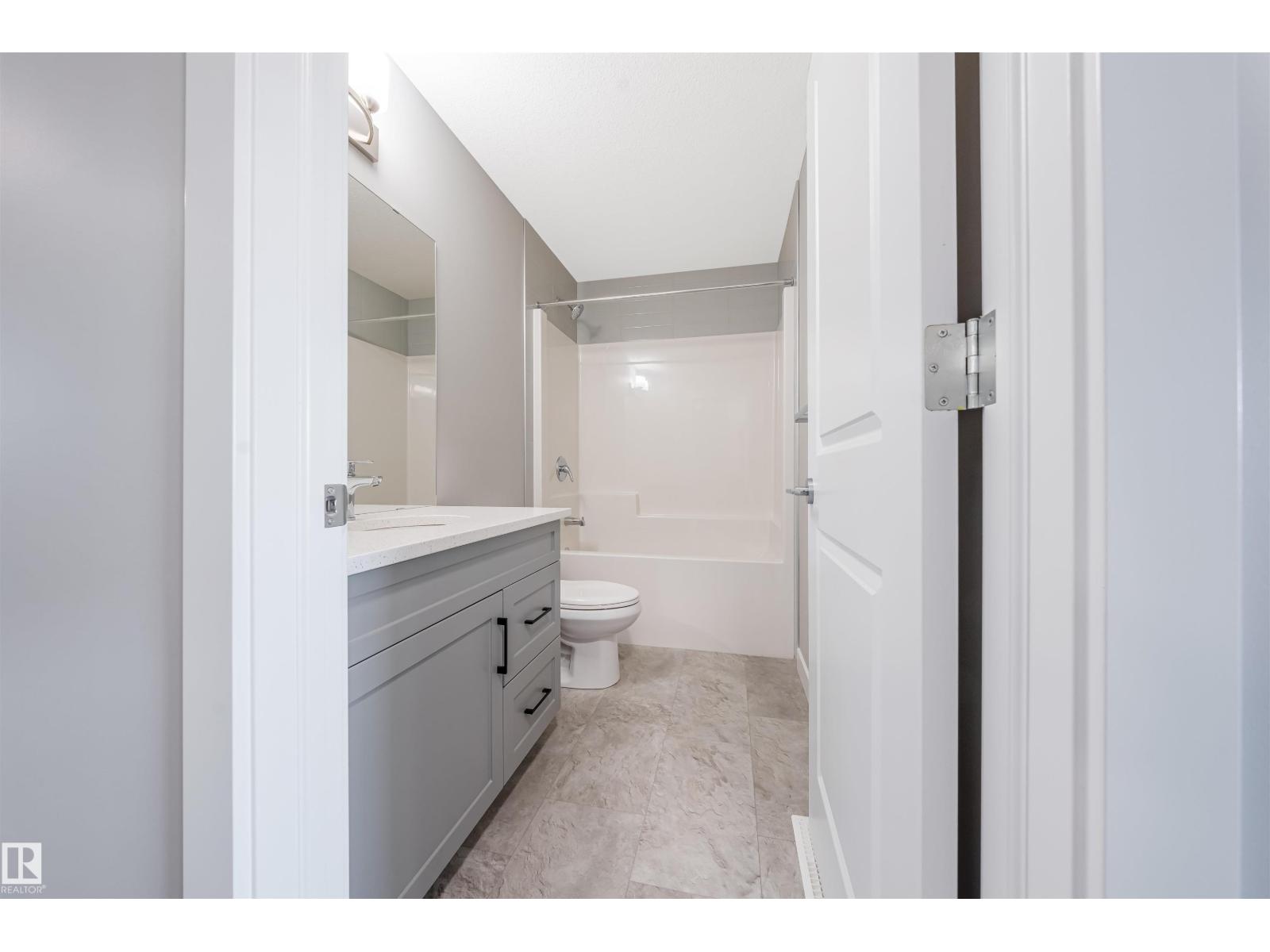 7122 52 AVE BEAUMONT - 33