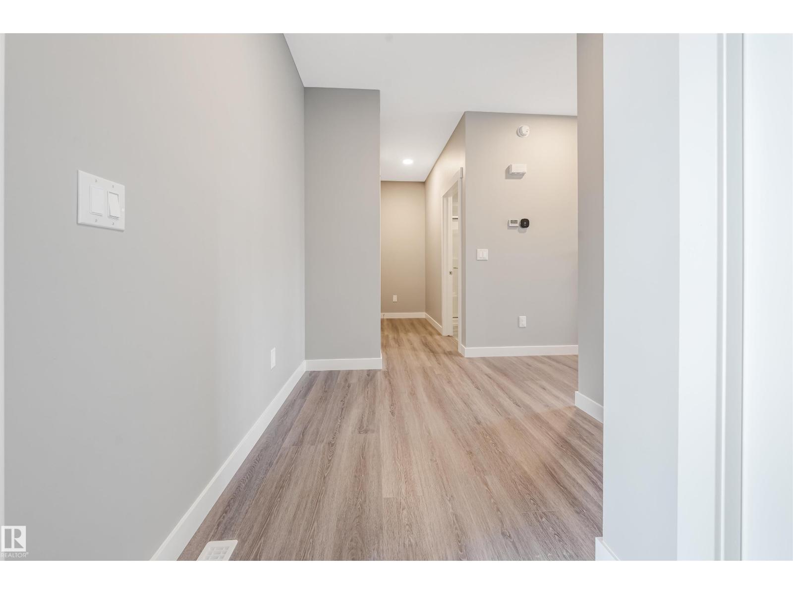 7122 52 AVE BEAUMONT - 8