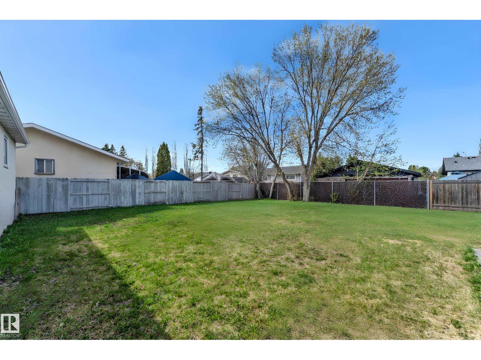 3520 19 AV NW - 30