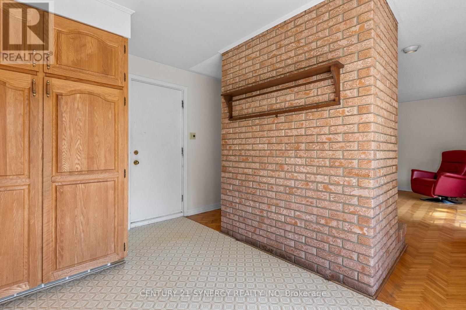3 Bed, 2 Bath House for Sale in Ottawa – 3 CARLISLE CIRCLE, Ottawa – MLS# X13564884 - Image 16