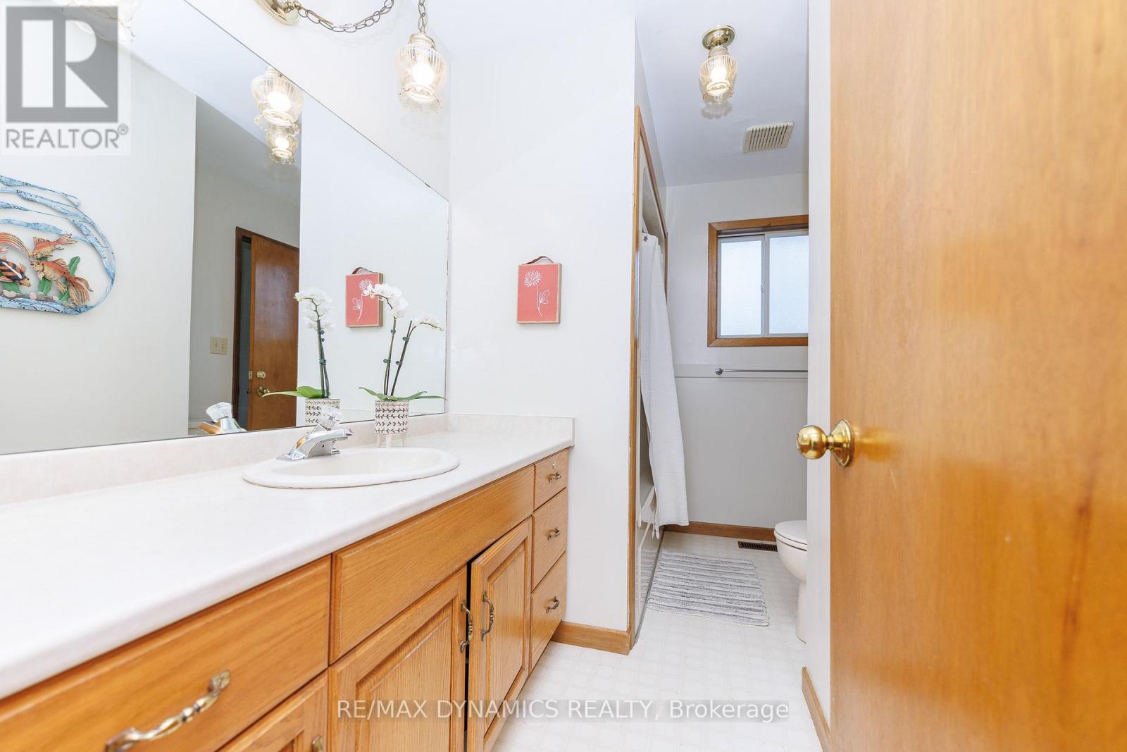 7701 BADGER ROAD - 16
