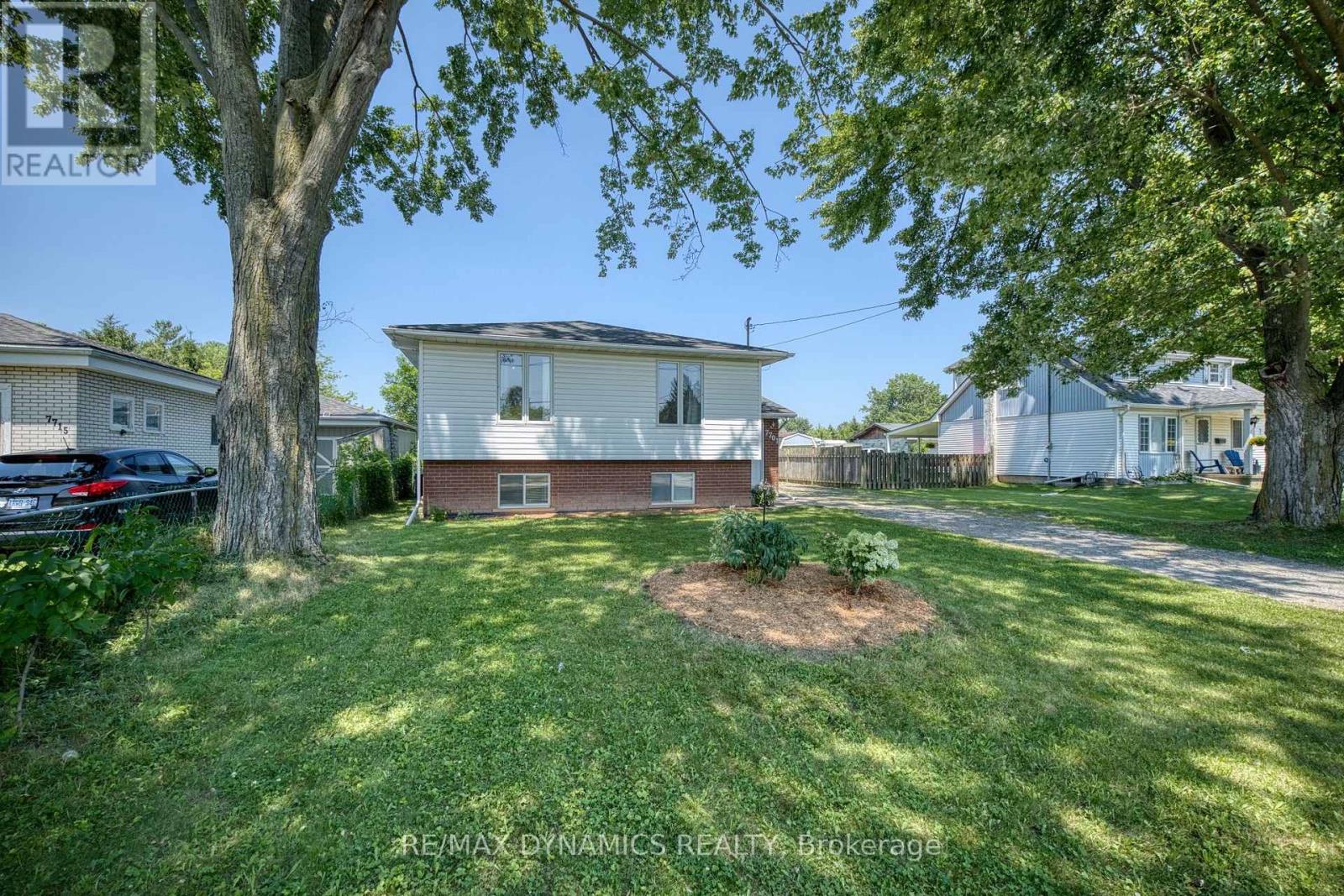 7701 BADGER ROAD - 2