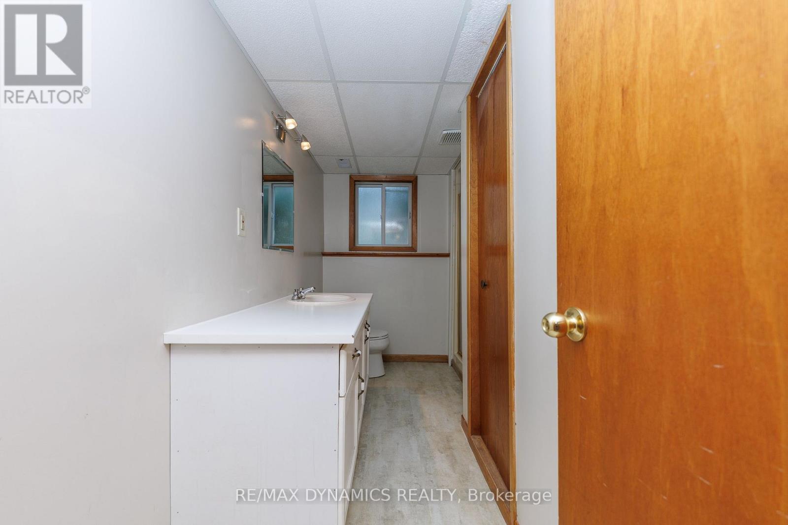 7701 BADGER ROAD - 26