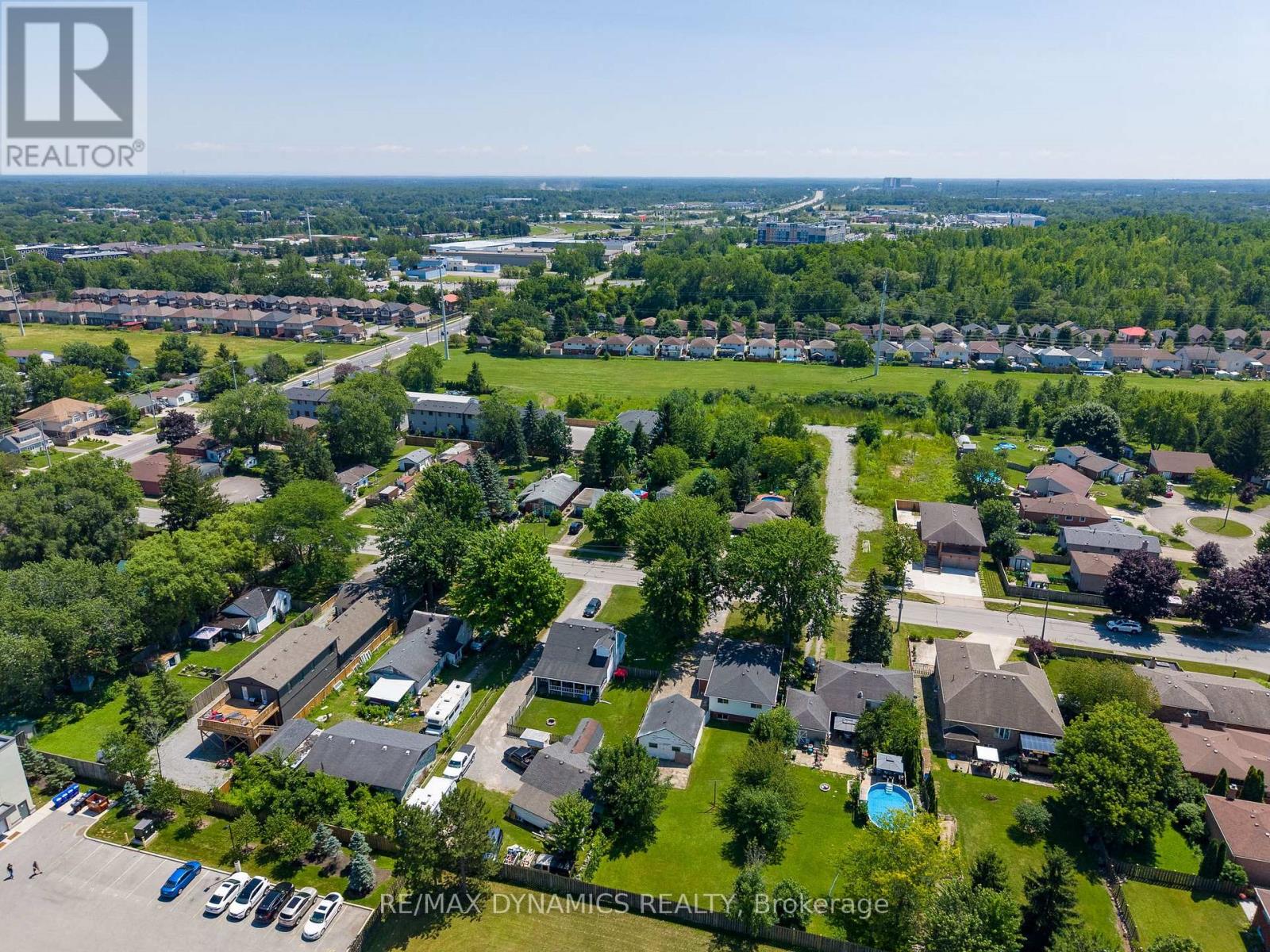 7701 BADGER ROAD - 32