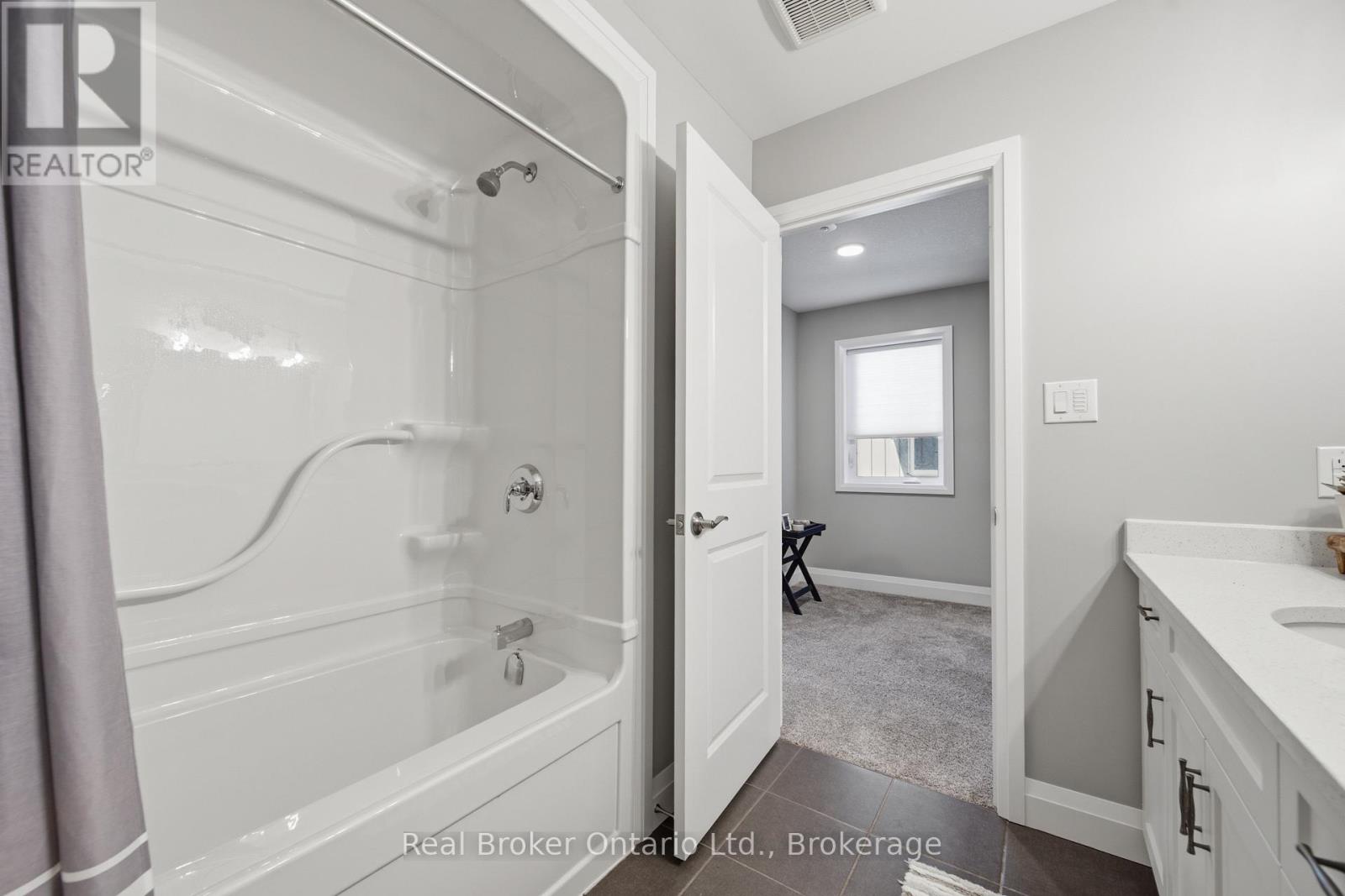 103 STEPHENSON WAY - 20
