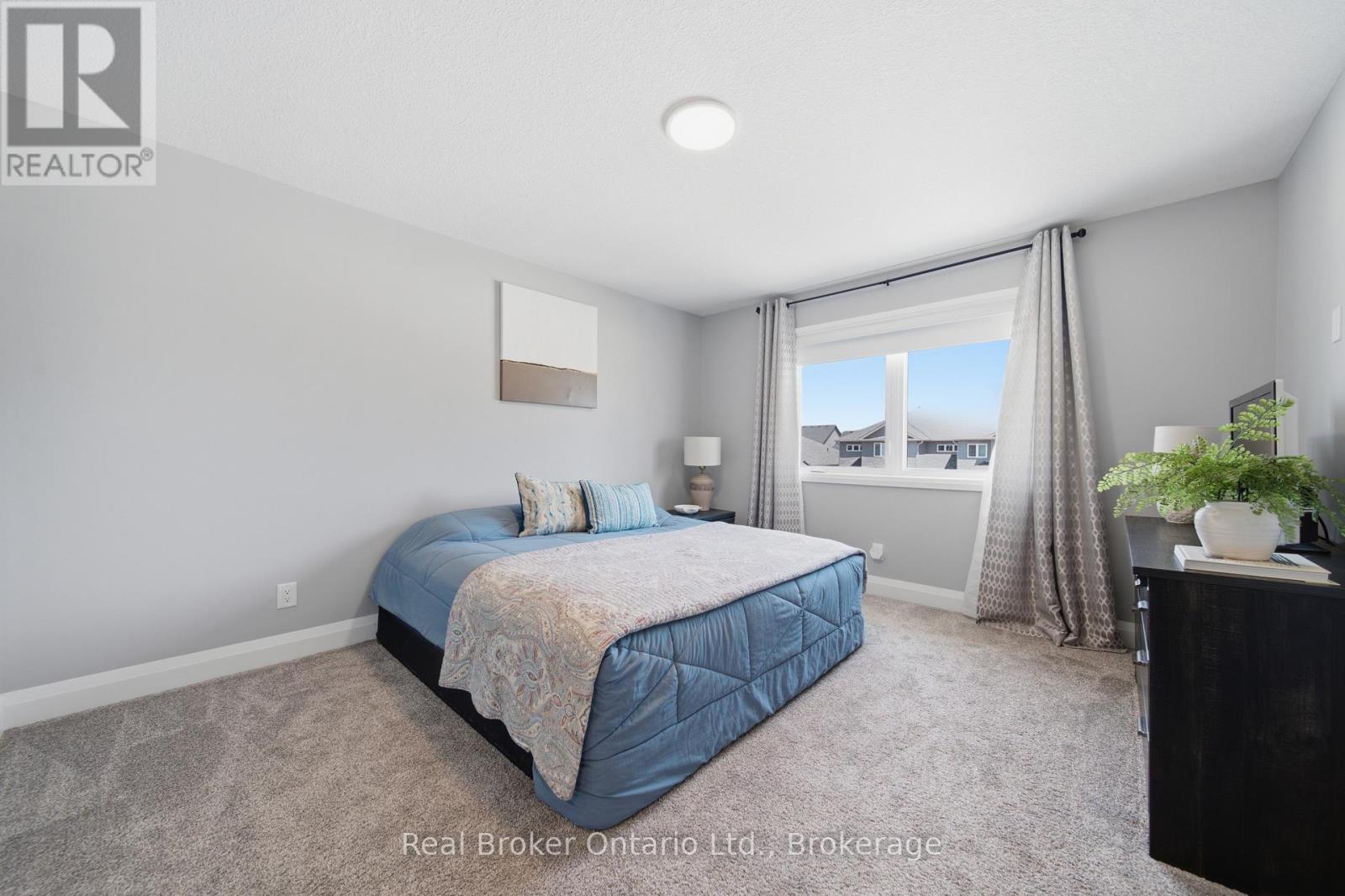 103 STEPHENSON WAY - 26