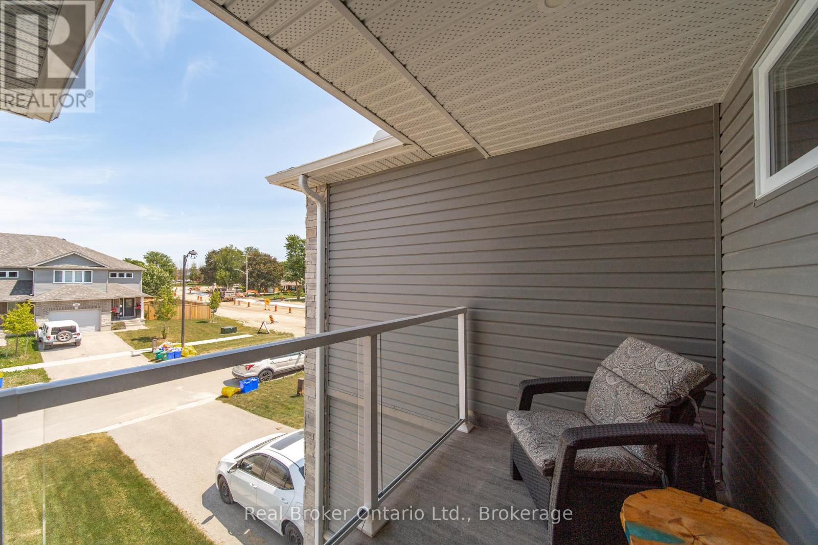 103 STEPHENSON WAY - 29