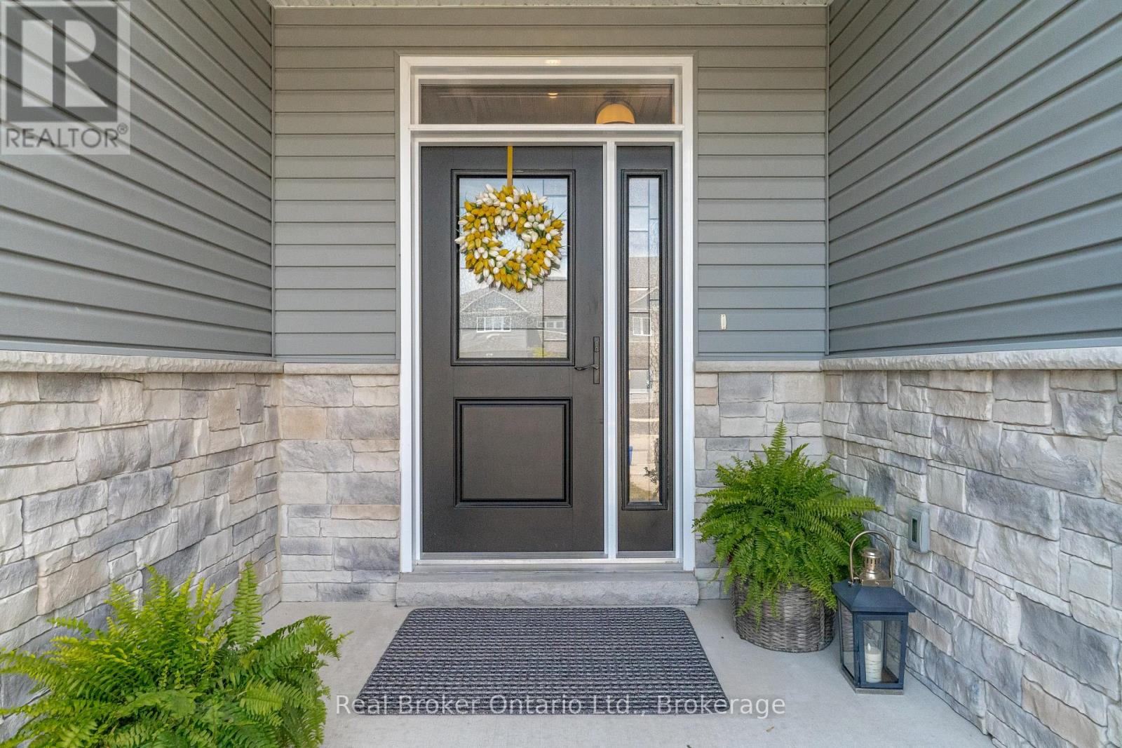 103 STEPHENSON WAY - 3