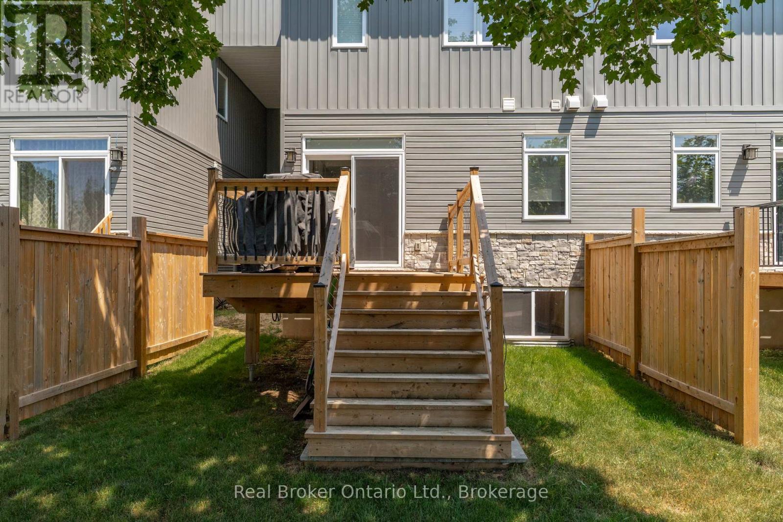 103 STEPHENSON WAY - 34