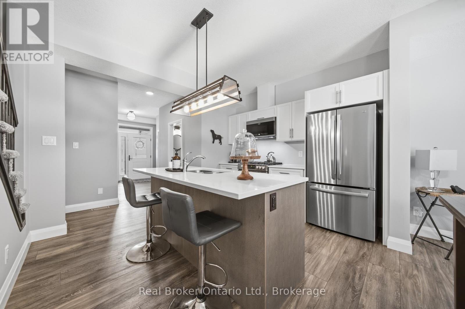 103 STEPHENSON WAY - 7