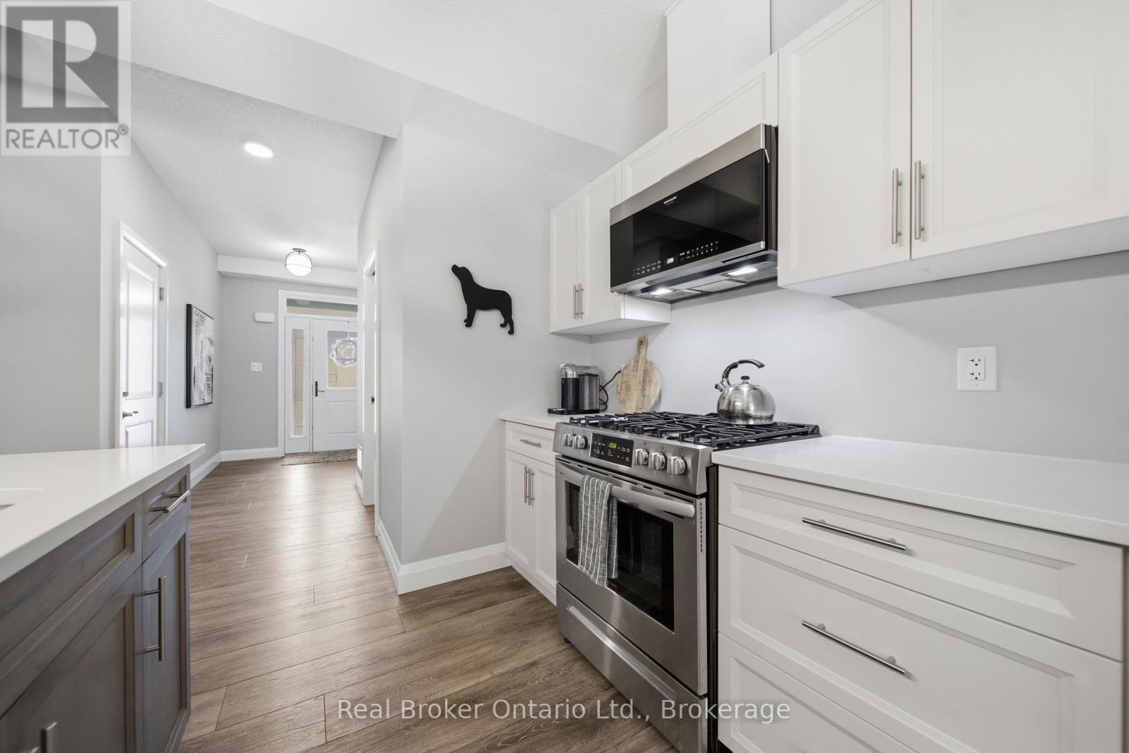 103 STEPHENSON WAY - 8