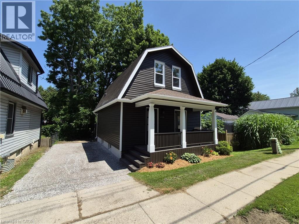 217 QUEEN Street N - 1
