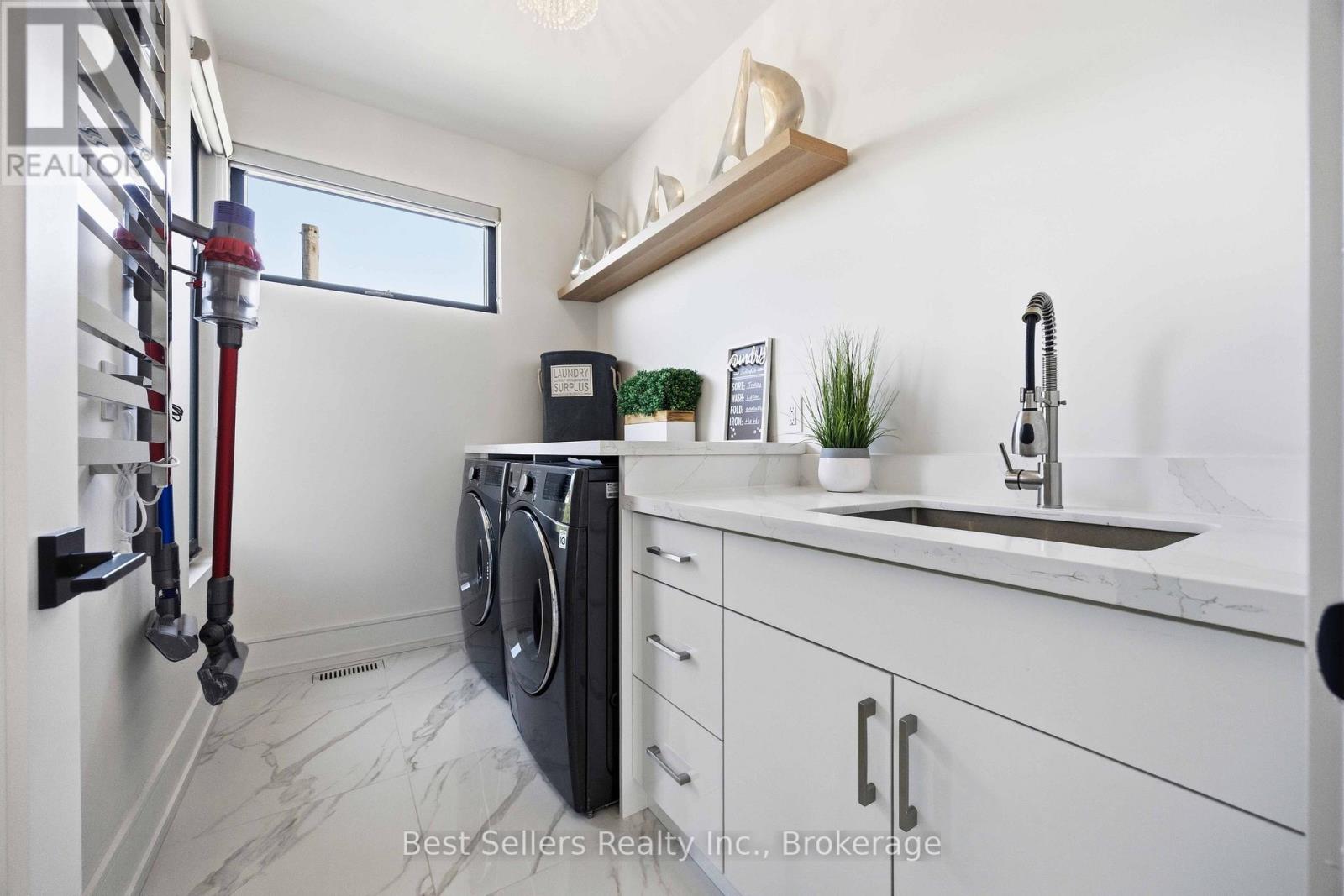 52 Grantbrook Street North, Toronto, ON photo 38
