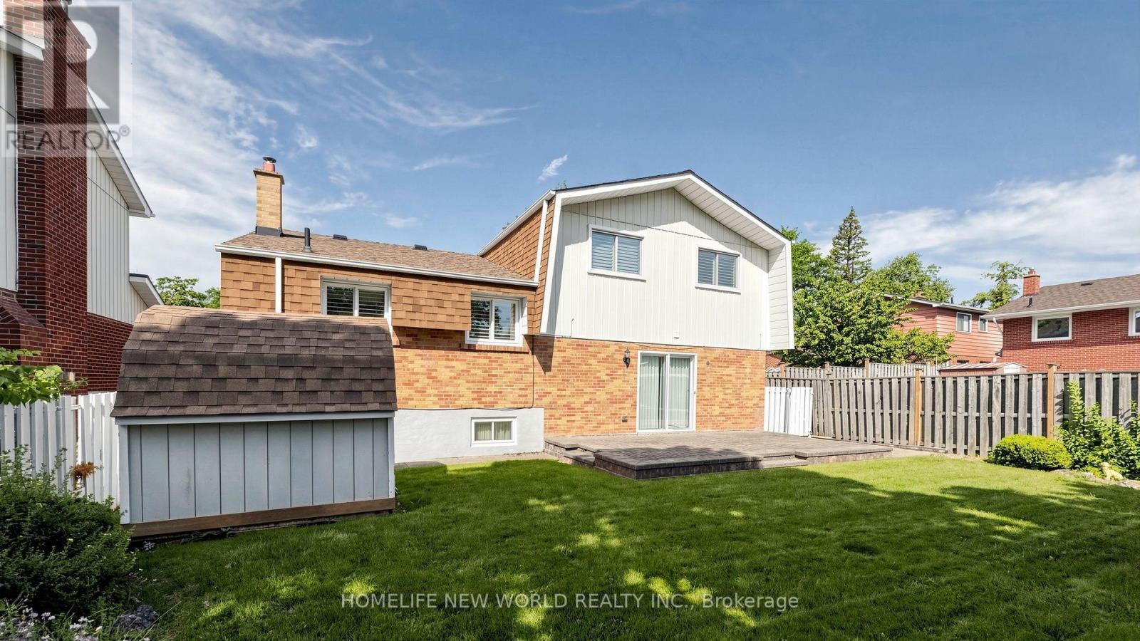 59 KILCHURN CASTLE DRIVE - 44