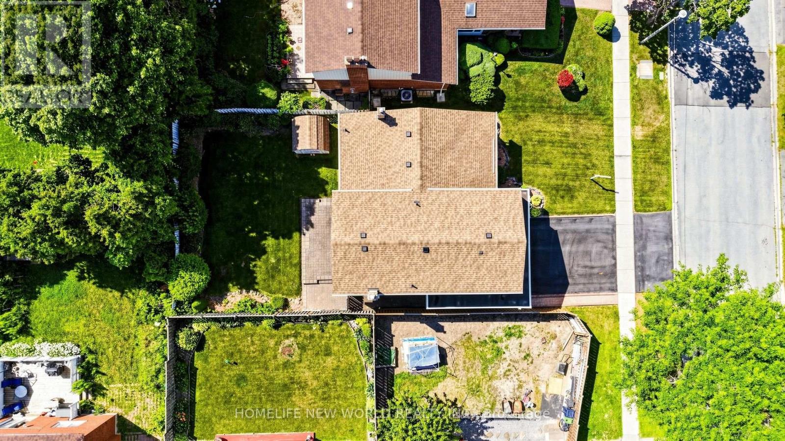 59 KILCHURN CASTLE DRIVE - 48