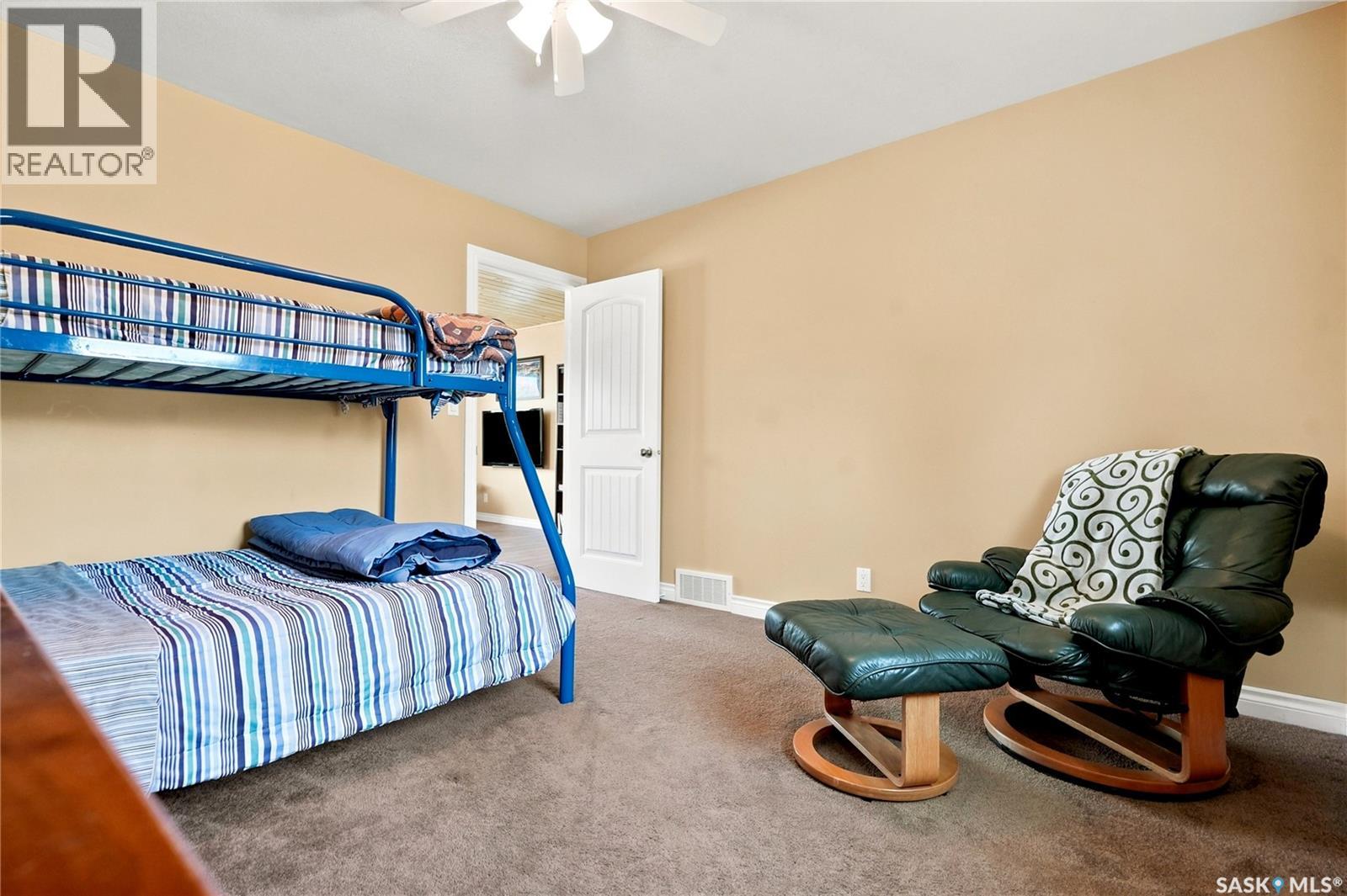 4 Marina DRIVE - 25