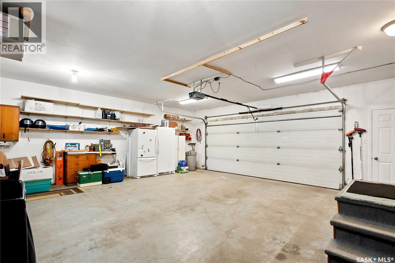 4 Marina DRIVE - 33