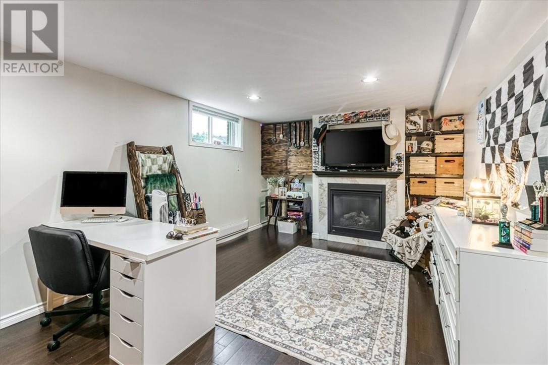5372 Donald Street - 11