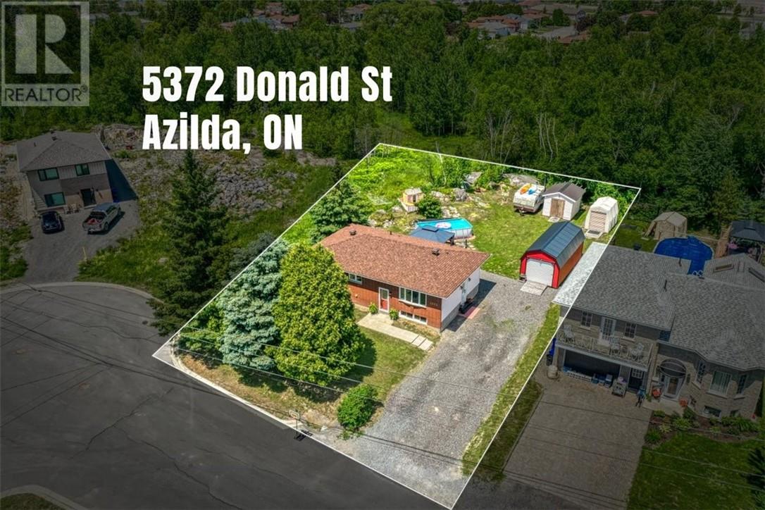5372 Donald Street - 2