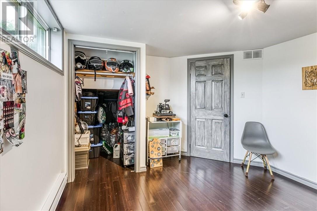 5372 Donald Street - 20