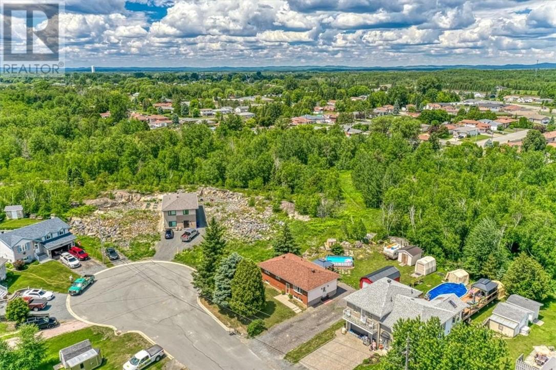 5372 Donald Street - 30