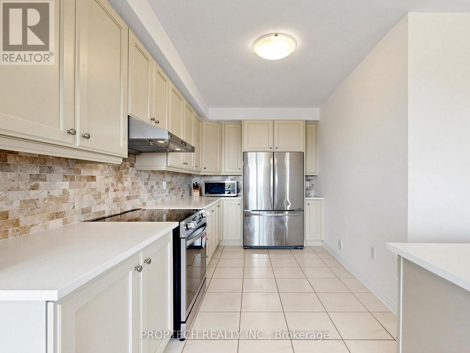 392 ARTHUR BONNER AVENUE - 12