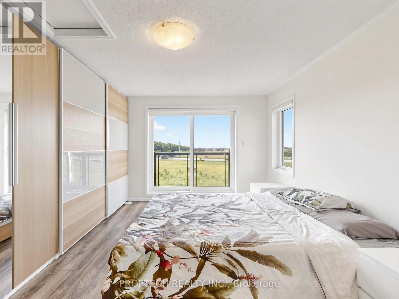 392 ARTHUR BONNER AVENUE - 19