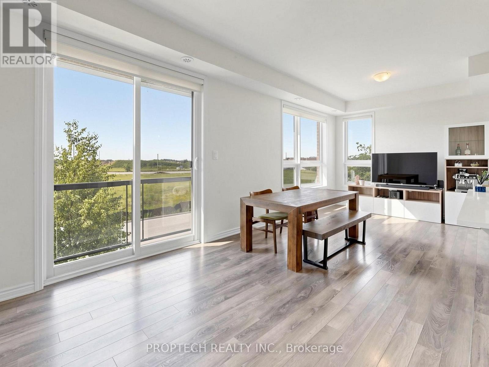 392 ARTHUR BONNER AVENUE - 8