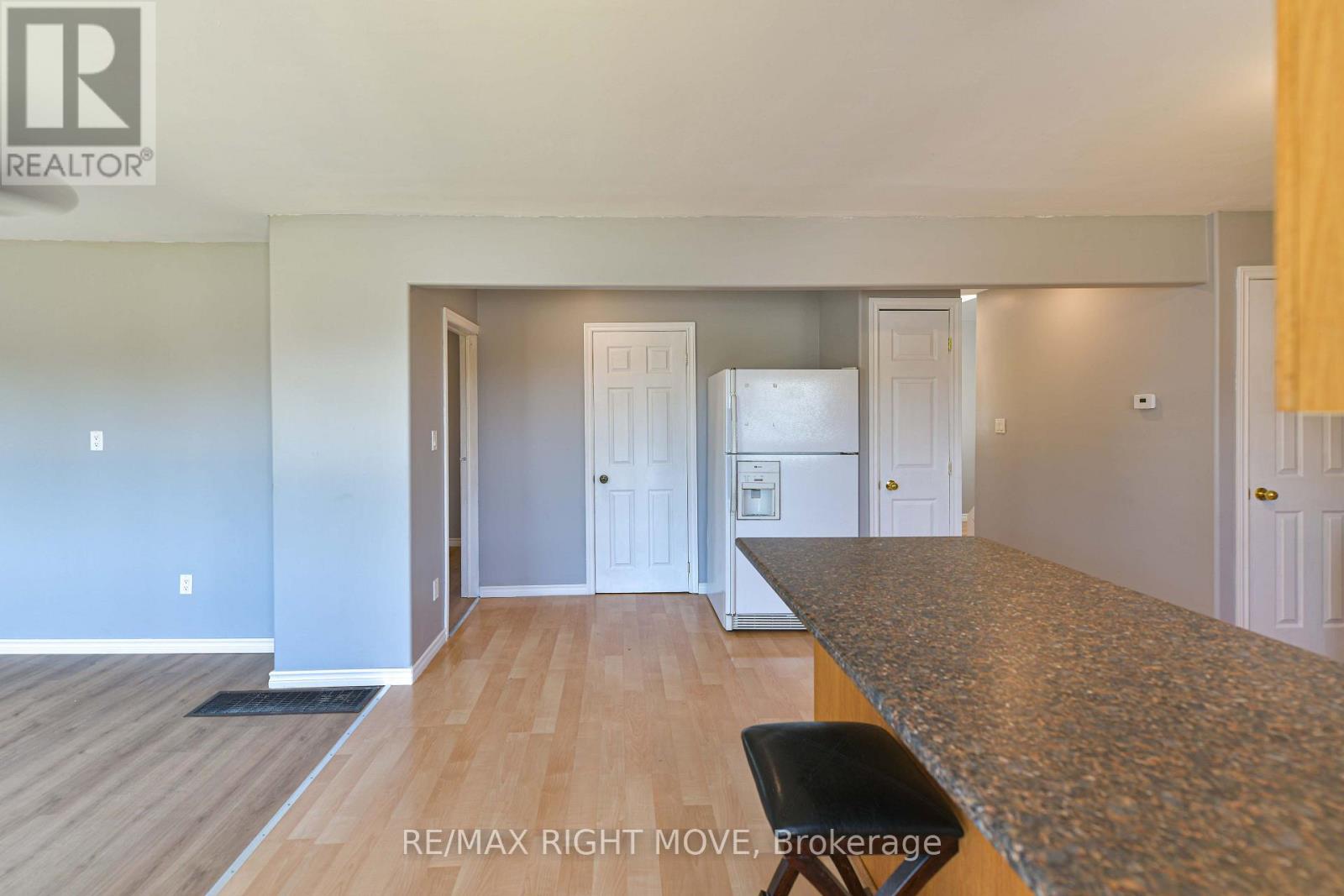 424 HIGH STREET - 8