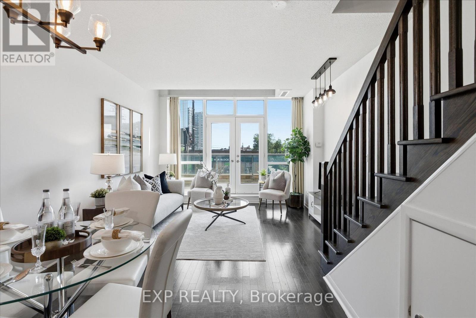 #221 3391 BLOOR STREET W - 1